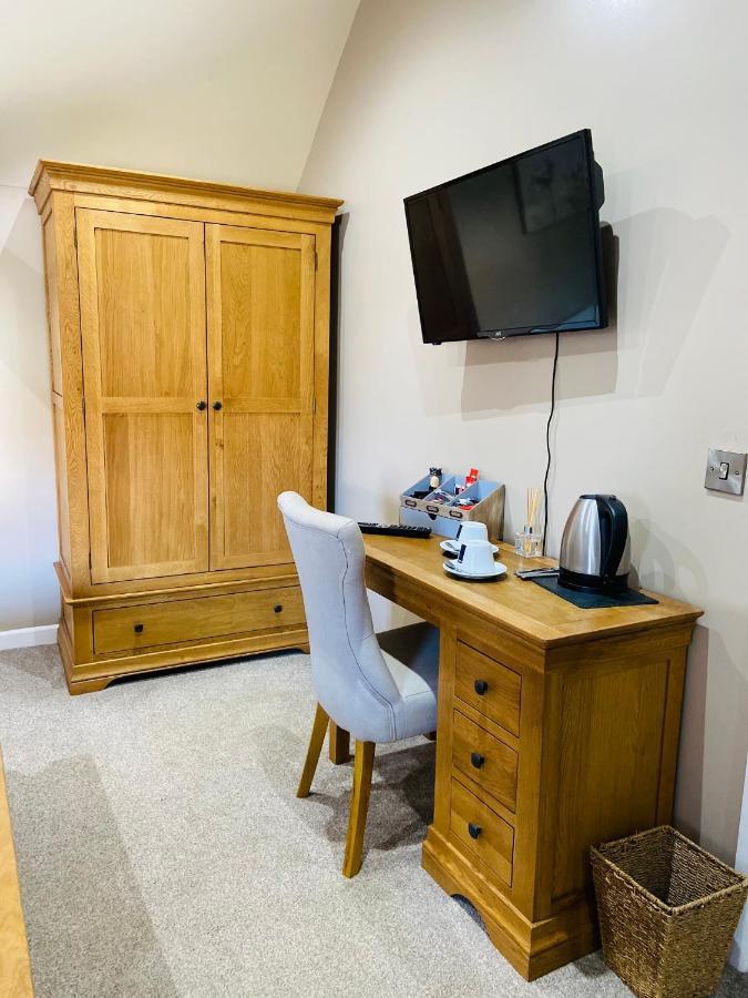 The White Horse Inn Bilsington Экстерьер фото